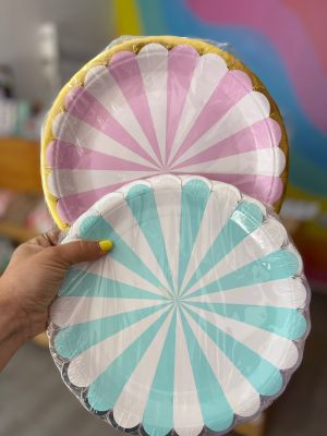 300 Platos Gender Reveal